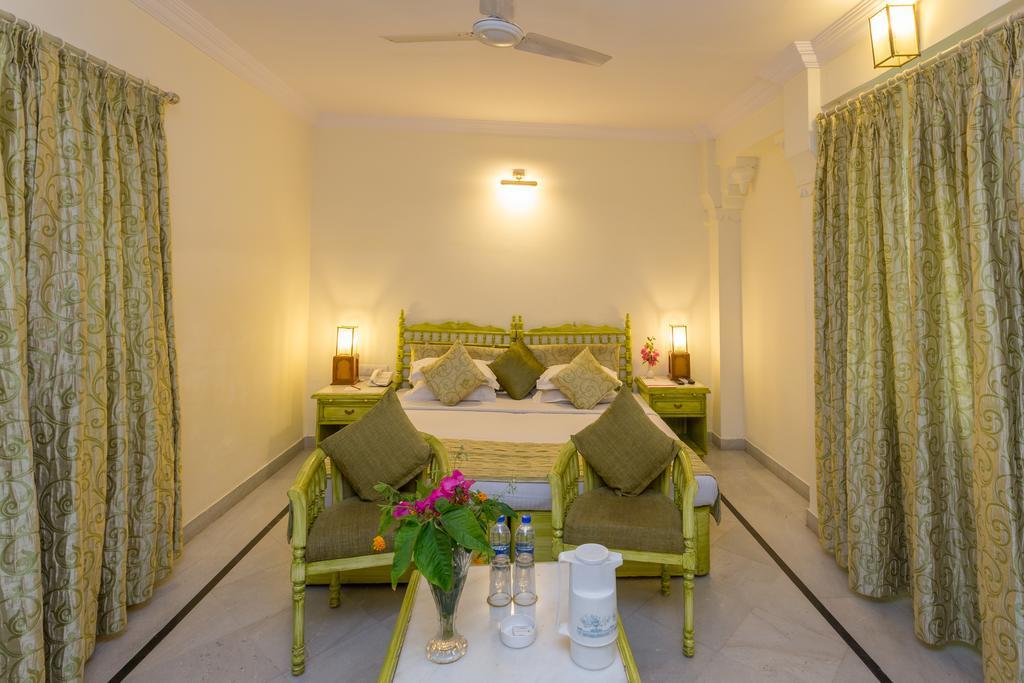 Garden Hotel - Heritage By Hrh Group Of Hotels Udaipur Exterior foto