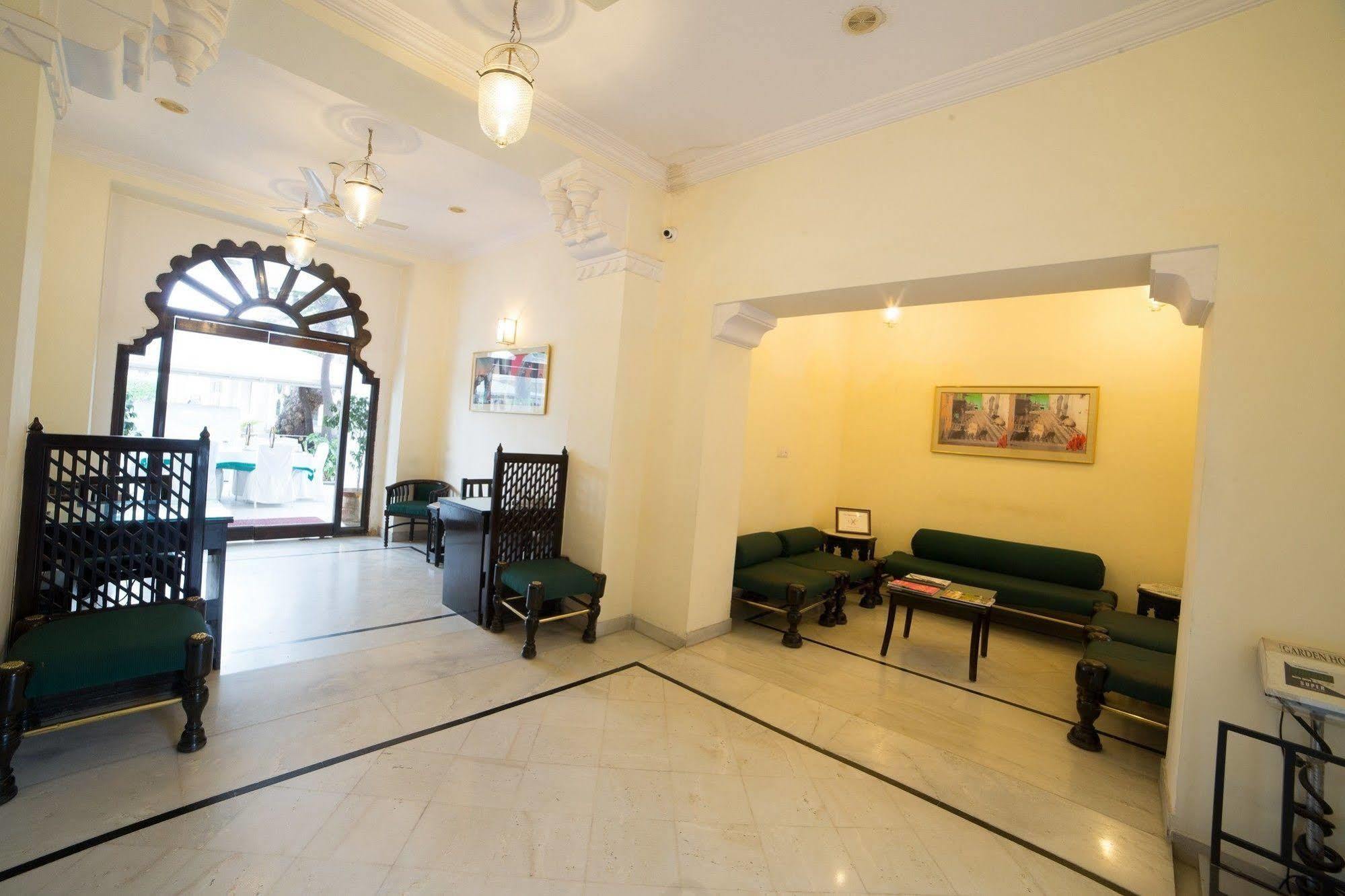 Garden Hotel - Heritage By Hrh Group Of Hotels Udaipur Exterior foto